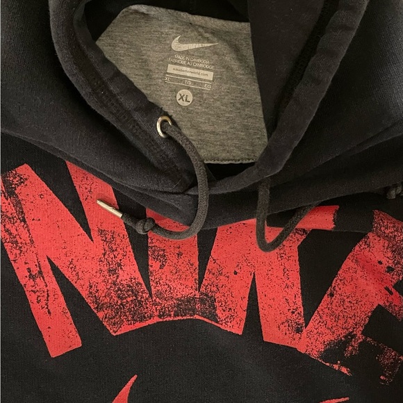 Y2K Nike Logo Hoodie - Picture 3 of 3